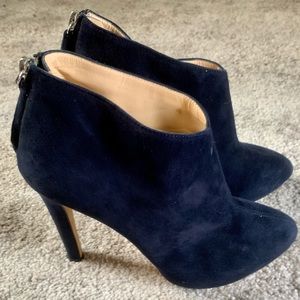 SALE 🙌 GORGEOUS Booties